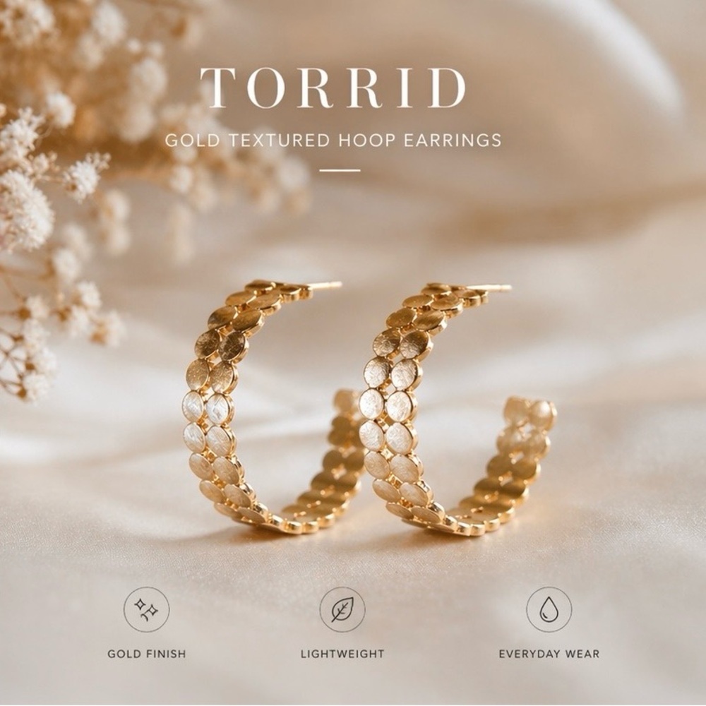 NWT Torrid Gold Scalloped Textured Hoop Earrings